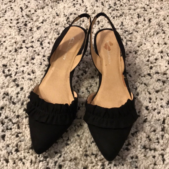 SOLD 🆕 Chinese Laundry Black suede slingbacks - Picture 4 of 9
